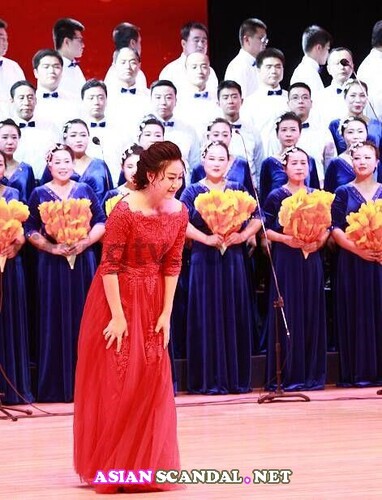 The young woman of Gansu’s beautiful music teacher