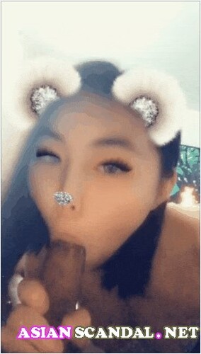 Singaporean Girlfriend Sucking My Big Thick Cock