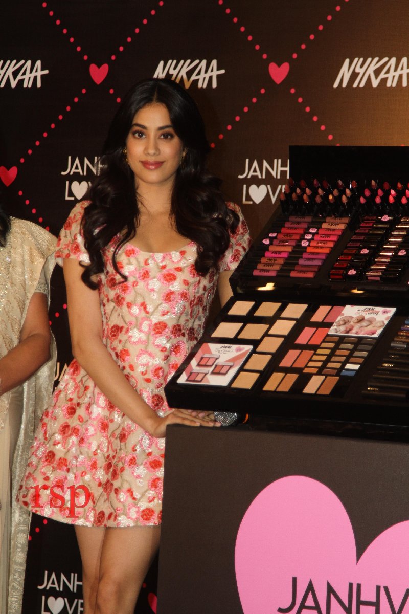 Janvi Kapoor announced brand ambassador for Nykaa cosmetics  (2).JPG